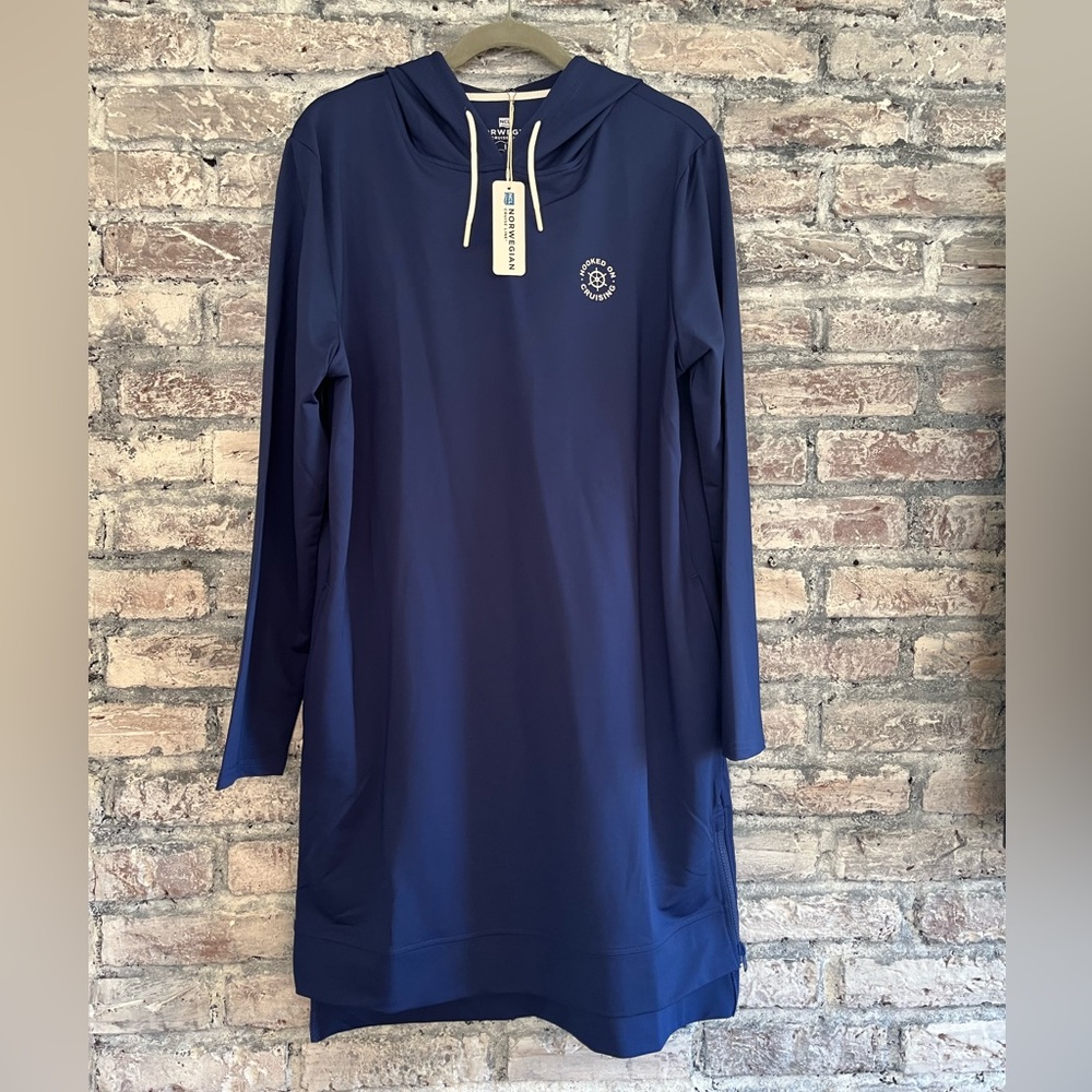 Norwegian Cruise Line Long Navy Hooded Sweater/Dress NWT bought & never wore🌸😎🥂💰